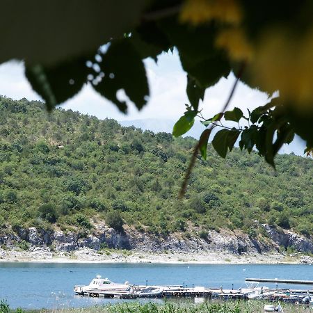 Arhontiko Hotell Psarades Exteriör bild
